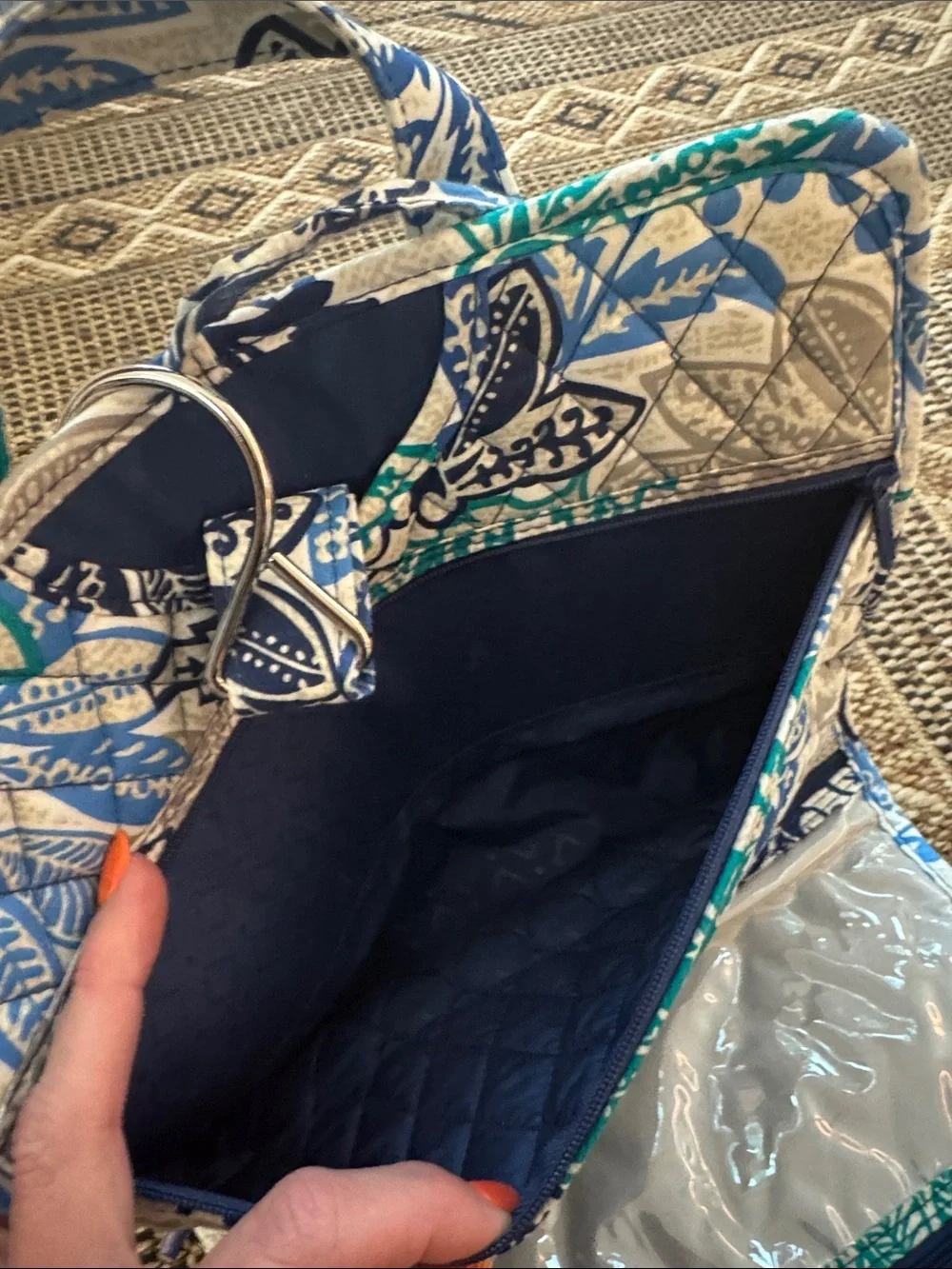 VERA BRADLEY Hanging Travel Organizer Santiago Pattern